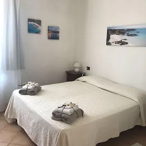 Couette-café Gallura, Arzachena